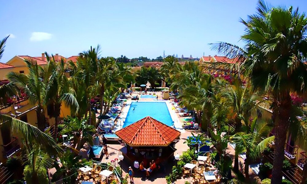 Bungalows Maspalomas Oasis Club in San Bartolome De Tirajana, Spain