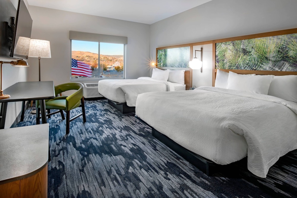 Fairfield Inn & Suites by Marriott Klamath Falls - photo 18