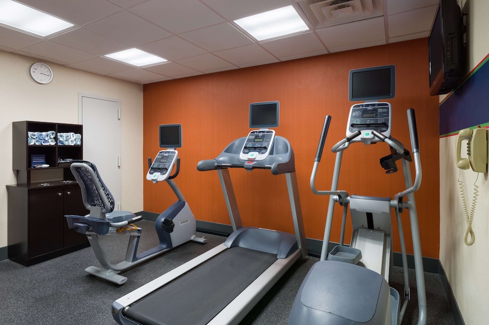 Hampton Inn Madison Square Garden Area Hotel - photo 18