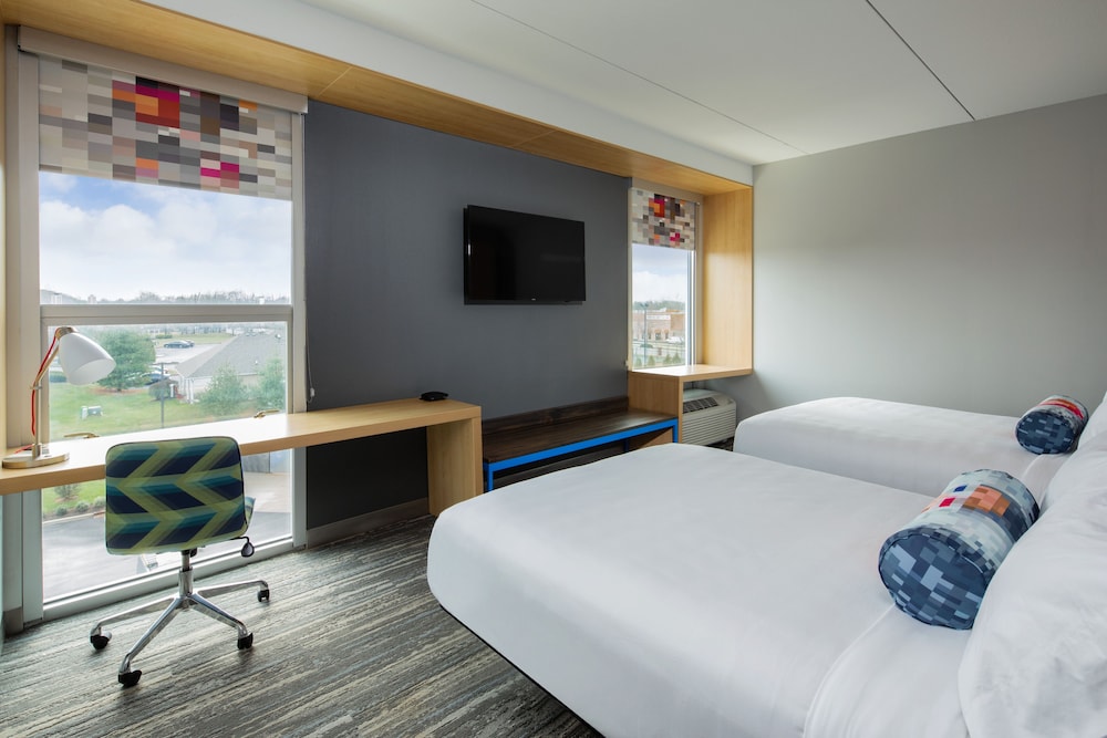 Aloft Louisville East - featured photo