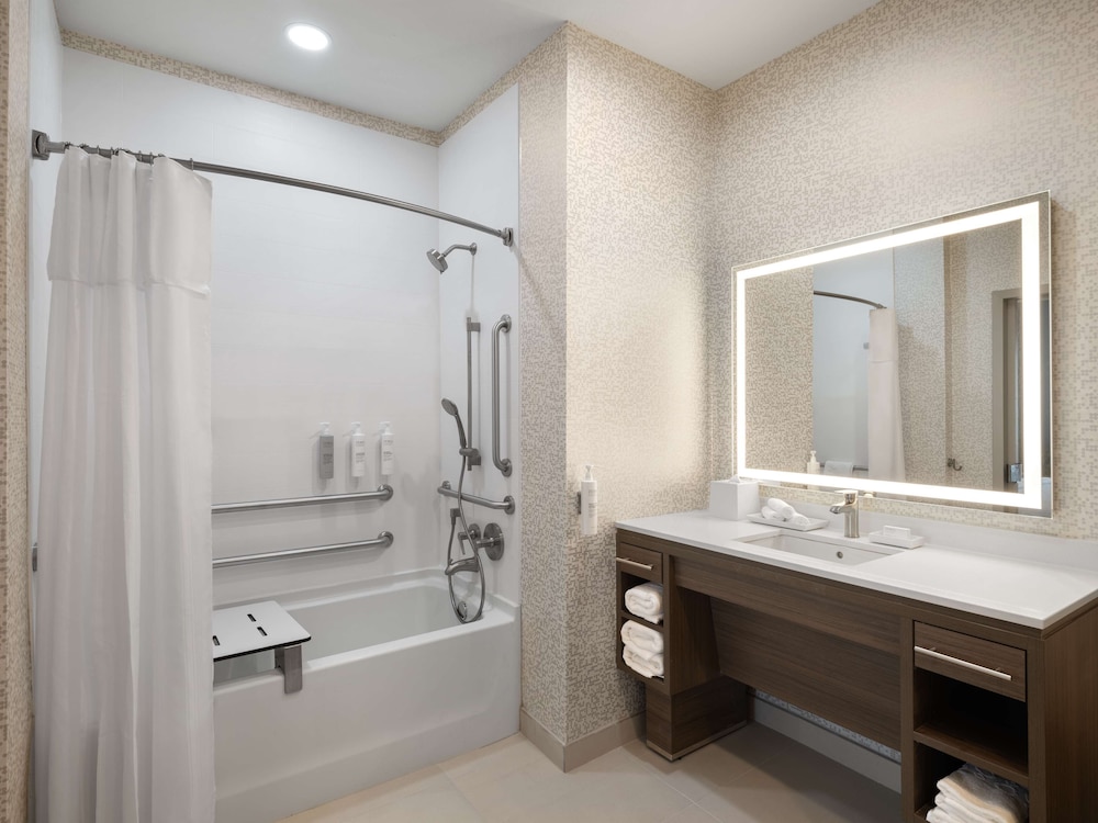 Home2 Suites by Hilton Round Rock Medical Center - photo 21
