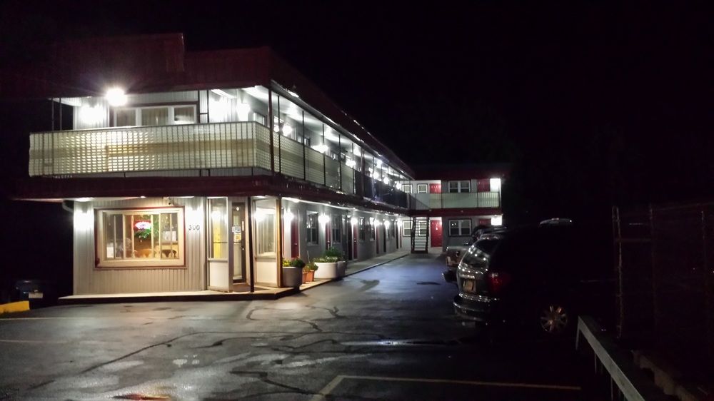 Happy Journey Motel - photo 26