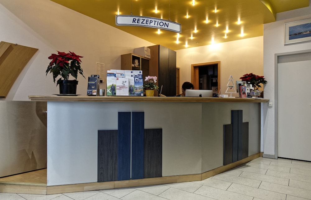 Check-in/Check-out Kiosk