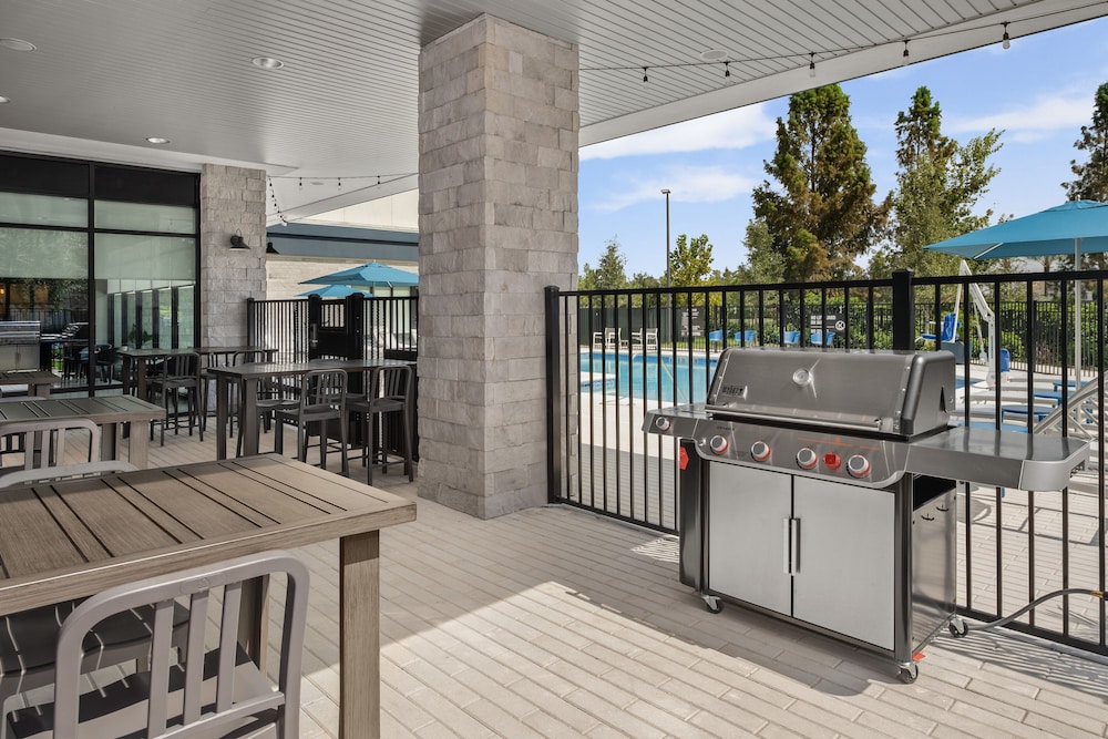 Home2 Suites by Hilton Orlando Southeast Nona - photo 41