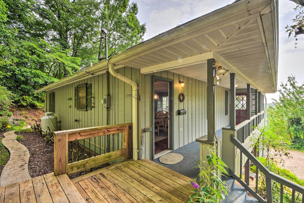 Dogwood — 4-Star Luxury Hotel in Franklin, United States