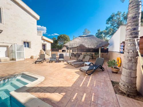 FAME villa with Private Pool and Gazebo