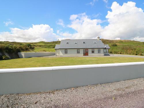 Dooneen - carbon neutral hotel in Skibbereen