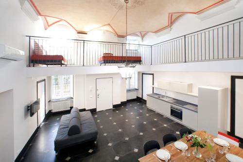 Old Villa stylish apartment — 4-Star Luxury Hotel in Genoa, Italy