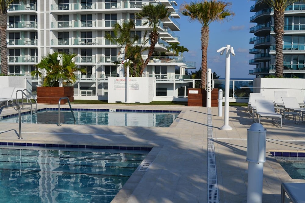 Grand Beach Hotel Surfside West - photo 19
