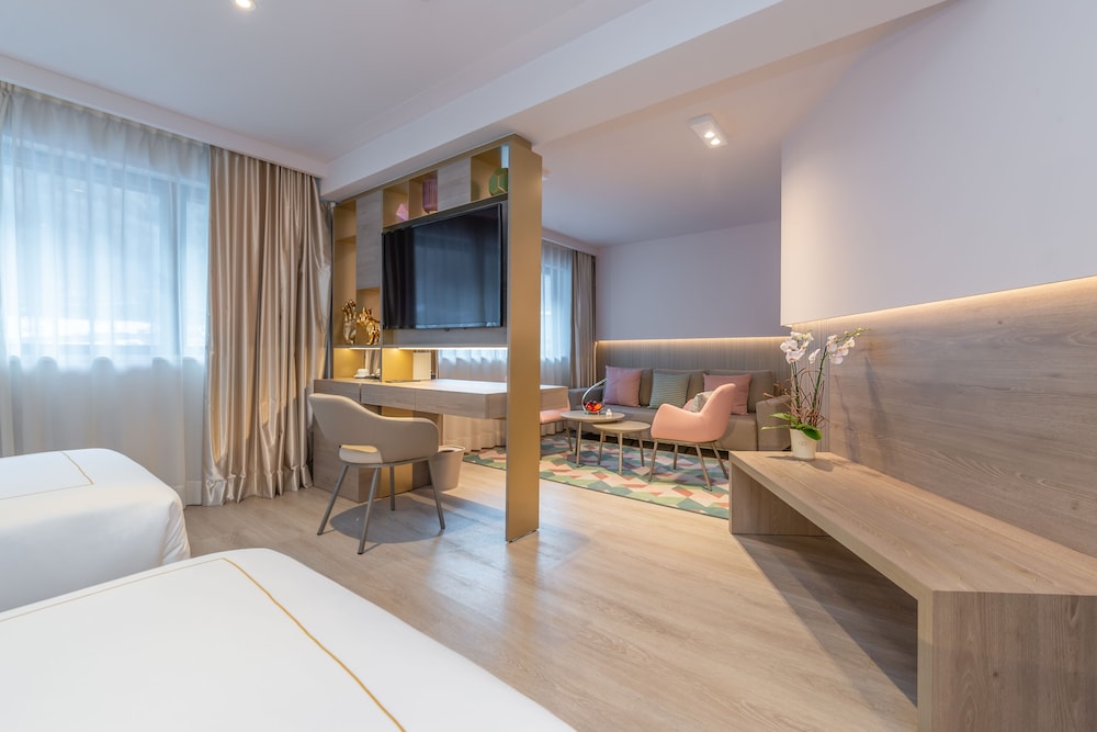 Grand Plaza Hotel & Wellness — Andorra La Vella — photo 4
