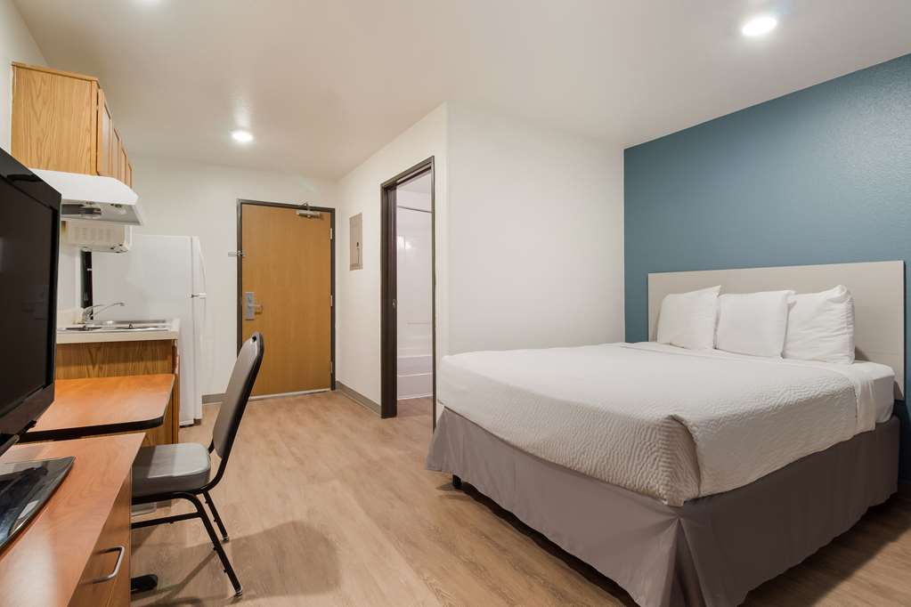 WoodSpring Suites Houston I 45 Airtex - photo 12