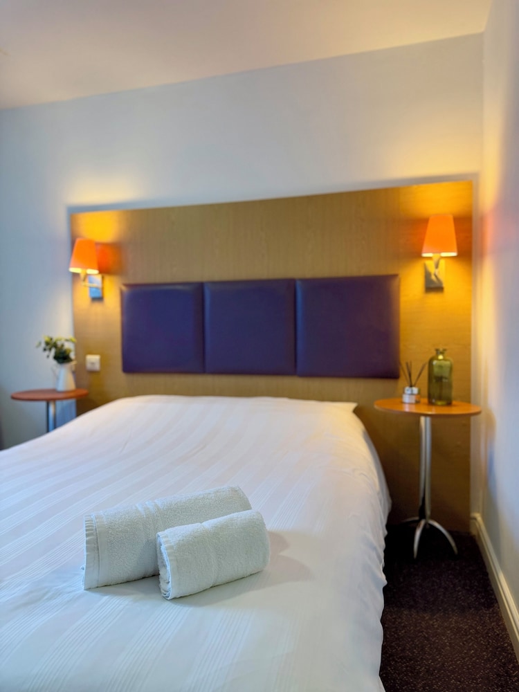 Premier Nights Standish — hotel in Wigan