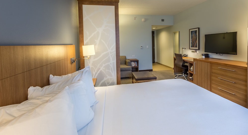 DoubleTree by Hilton Asheville Downtown - photo 12
