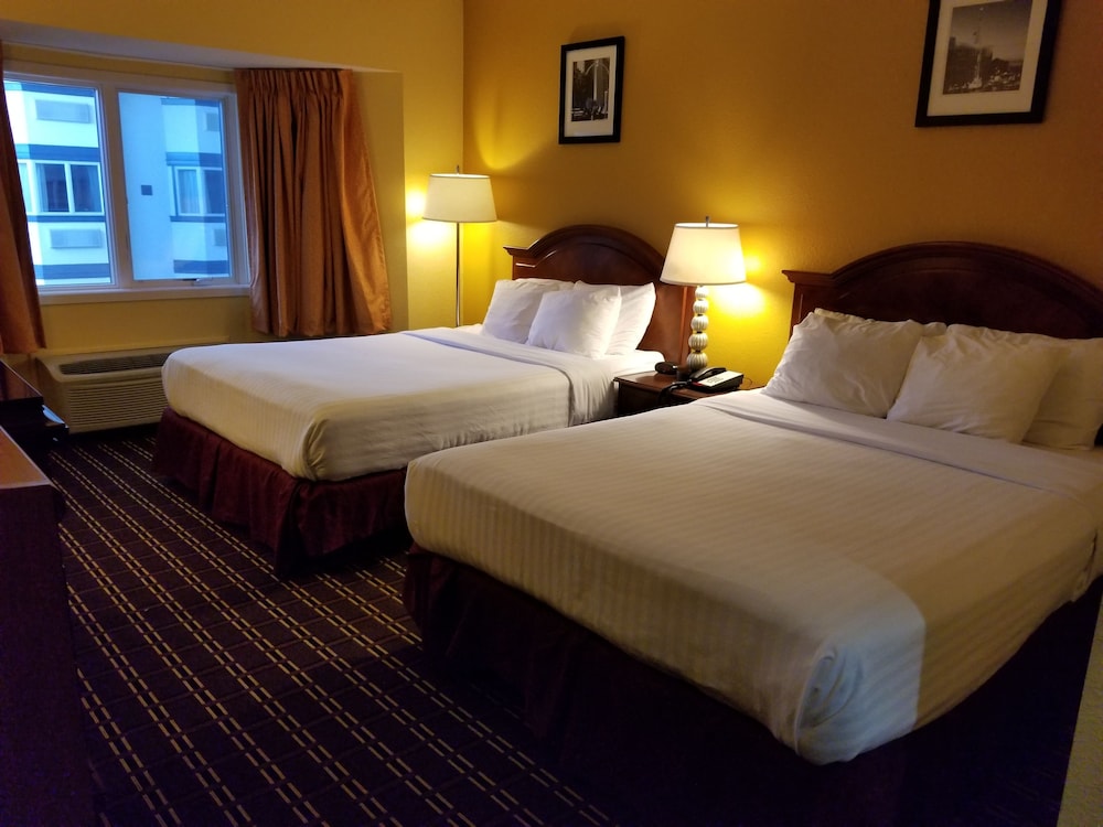 The Comstock Inn and Conference Center - photo 6