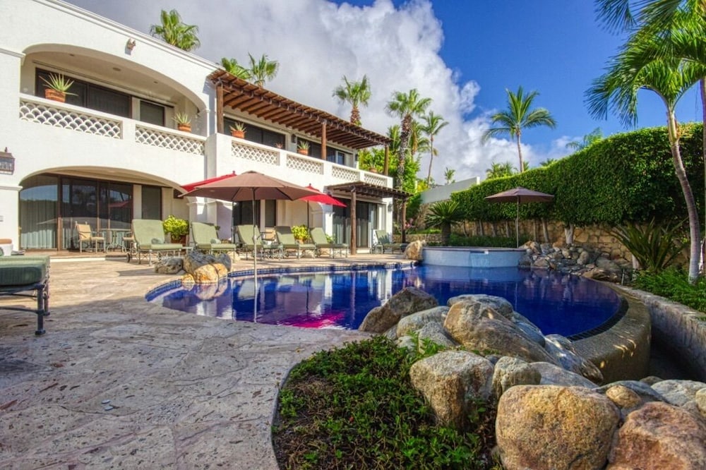 Casa Juan — 4-Star Luxury Hotel in San Jose Del Cabo, Mexico