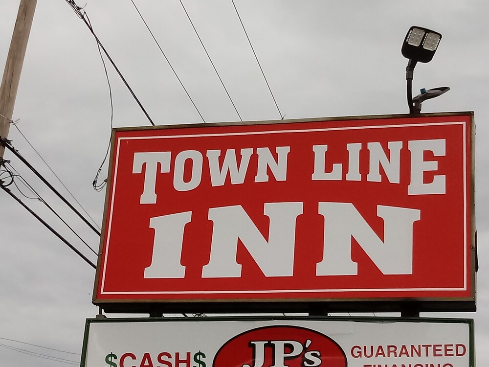 Town Line Motel - photo 63