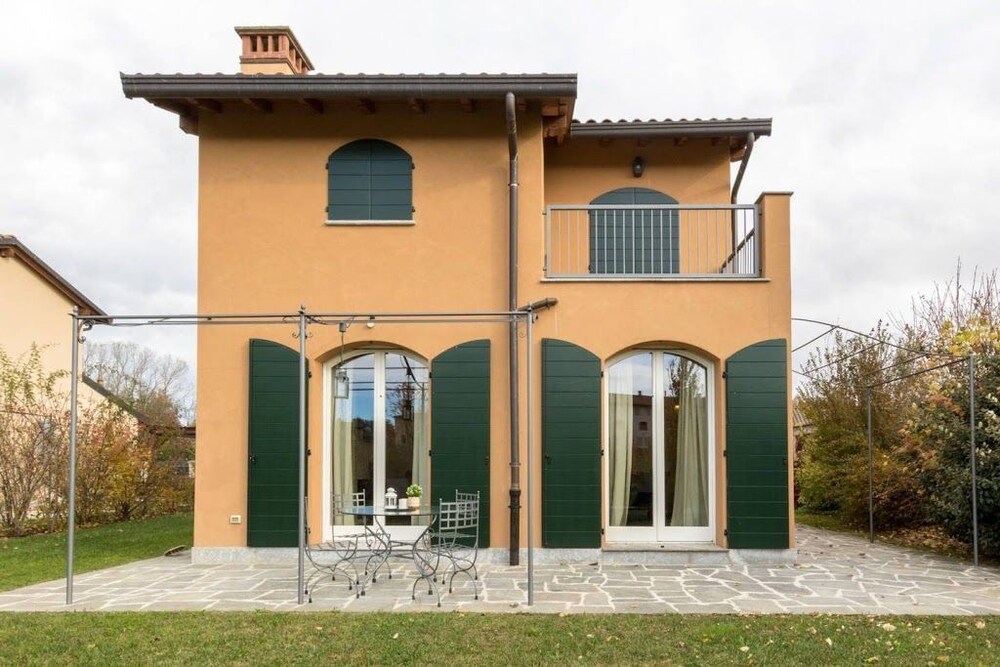Hintown Bogogno golf club — 4-Star Luxury Hotel in Bogogno, Italy