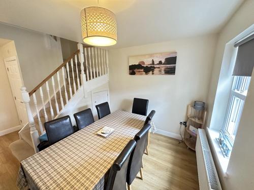 Maris Cottage Part of the The Bay Filey Holiday Village with pool gym and direct beach access pub restaurant tennis and meadows walks
