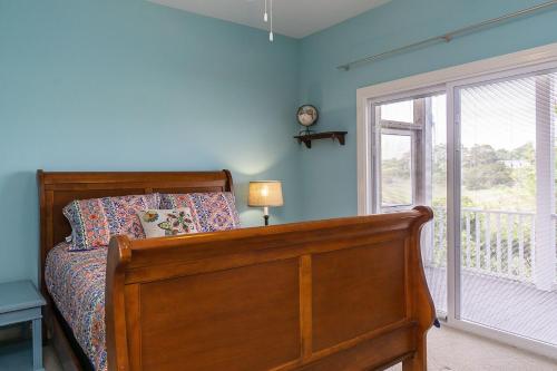 Night Sand by Oak Island Accommodations - photo 4