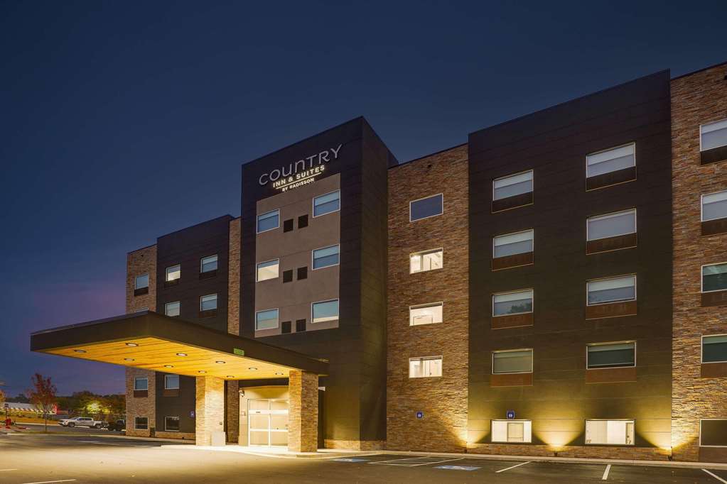 Country Inn & Suites by Radisson Cumming near Northside Hospital Forsyth - photo 3