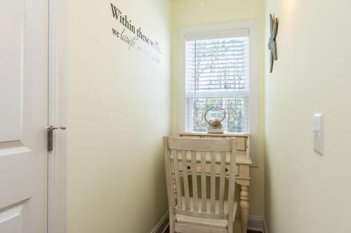 Southern Charm by Oak Island Accommodations - photo 10