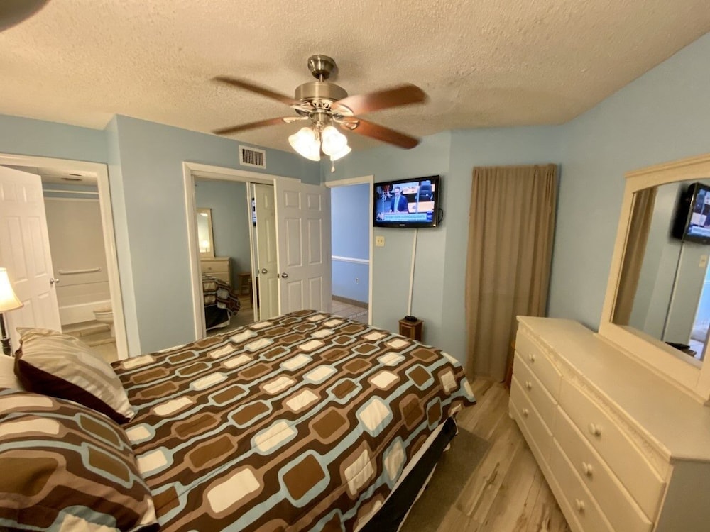 Royal Garden Resort 209 2 Bedroom Condo by RedAwning - photo 5