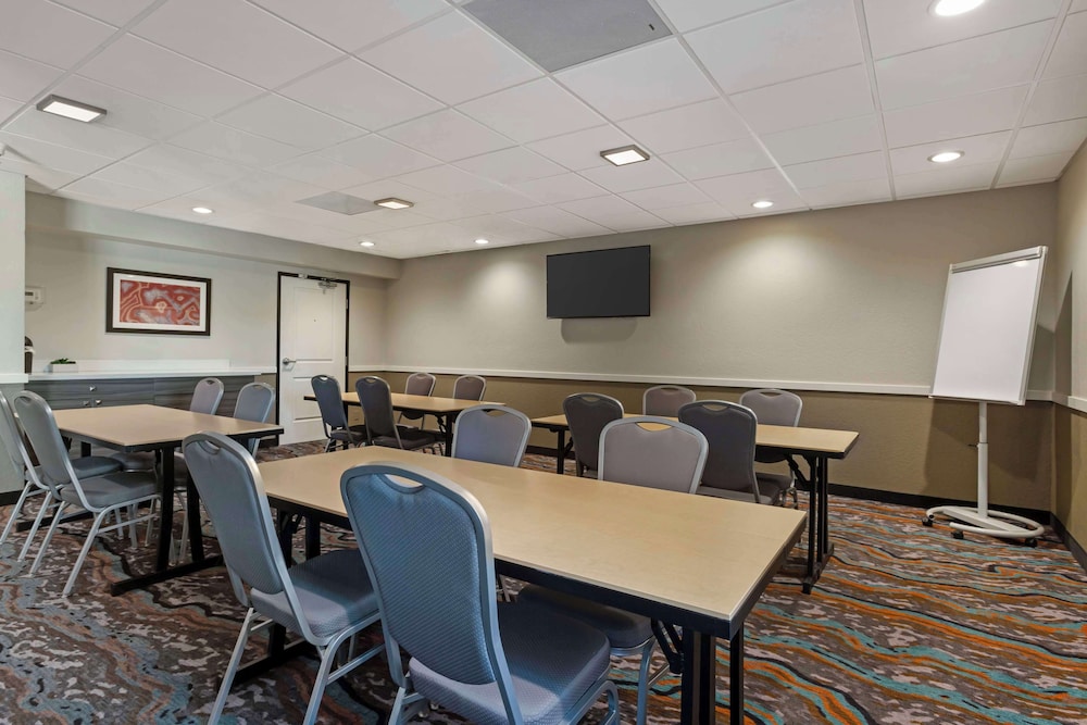 Best Western Plus Sun Canyon - photo 39