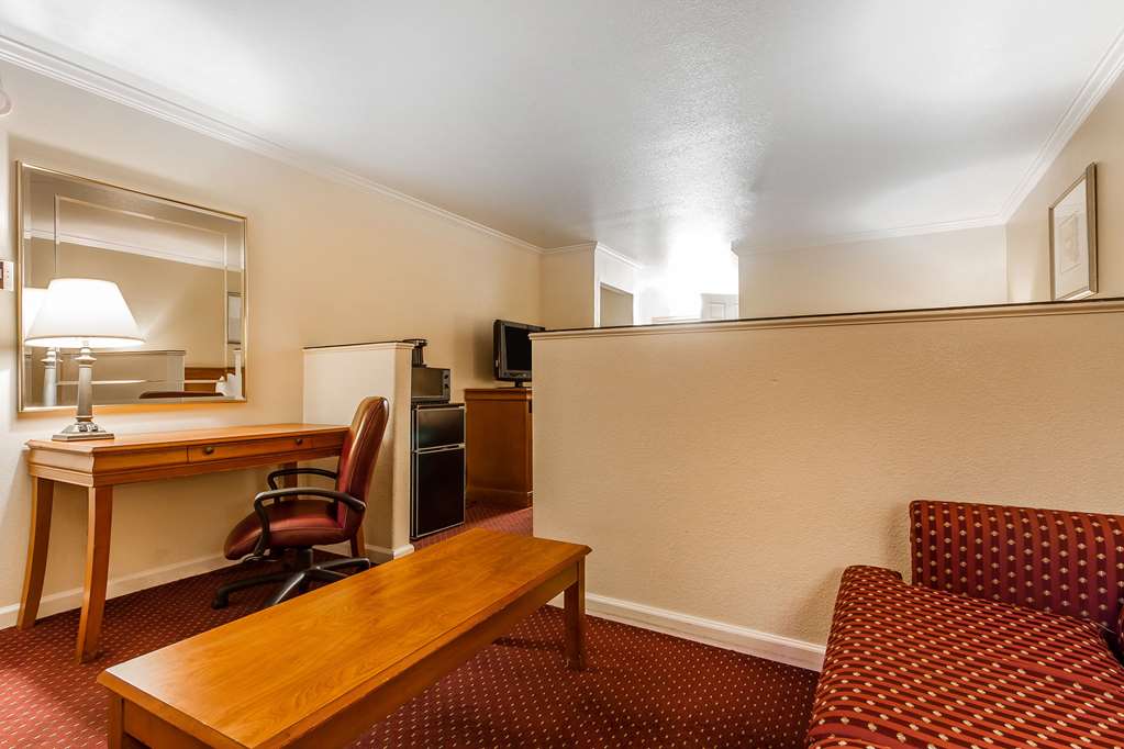 Quality Inn And Suites Gilroy - photo 25