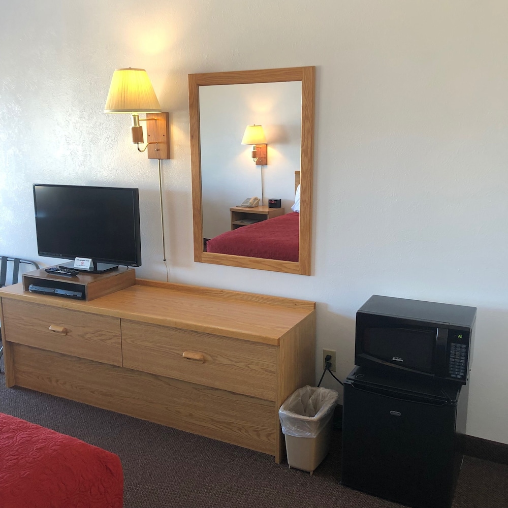 Red Bear Inn - photo 7