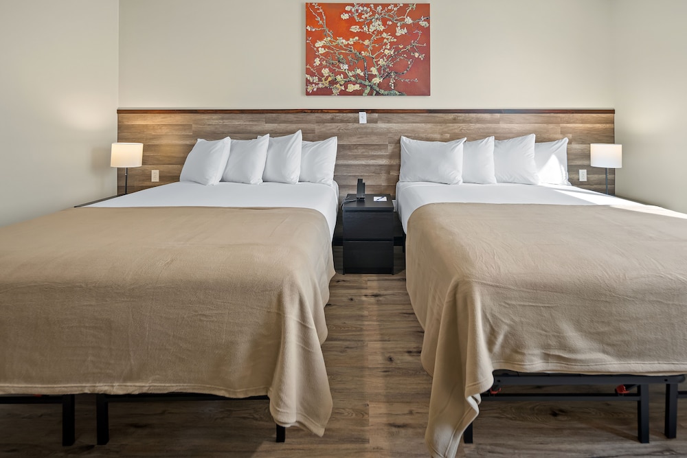 Highbridge Hotel - photo 13