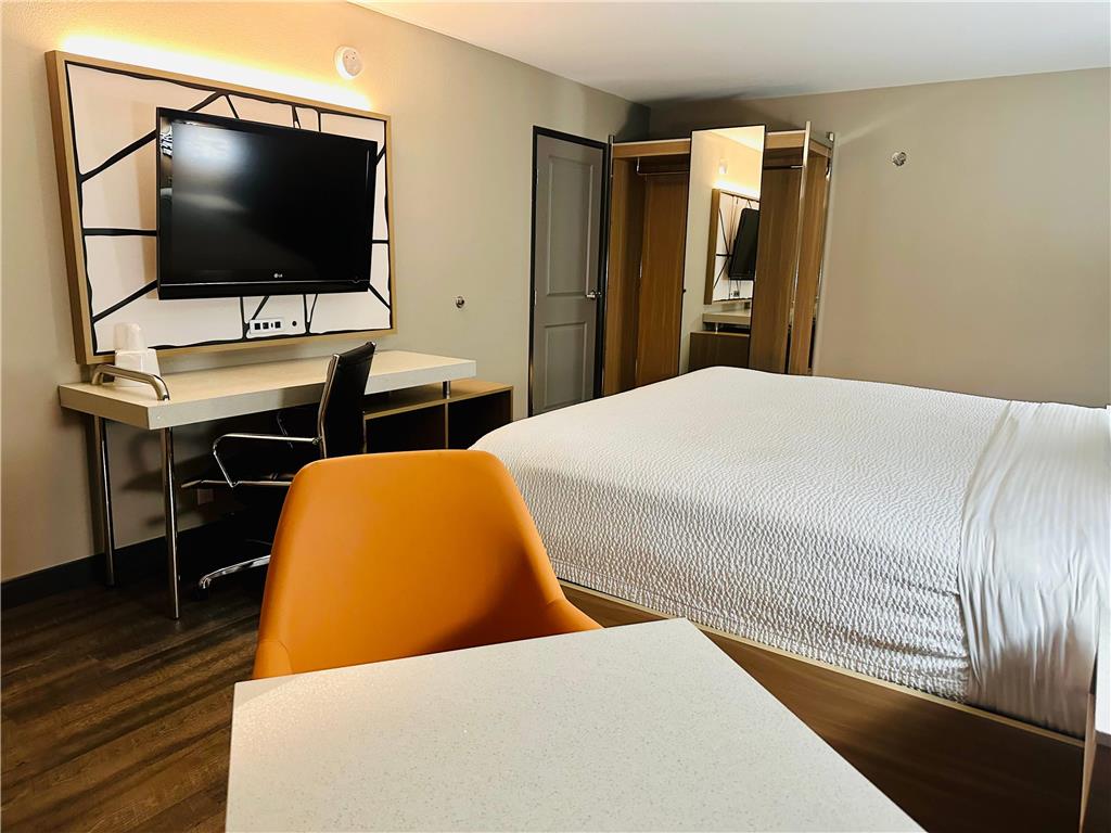 La Quinta Inn by Wyndham Costa Mesa Newport Beach - photo 15