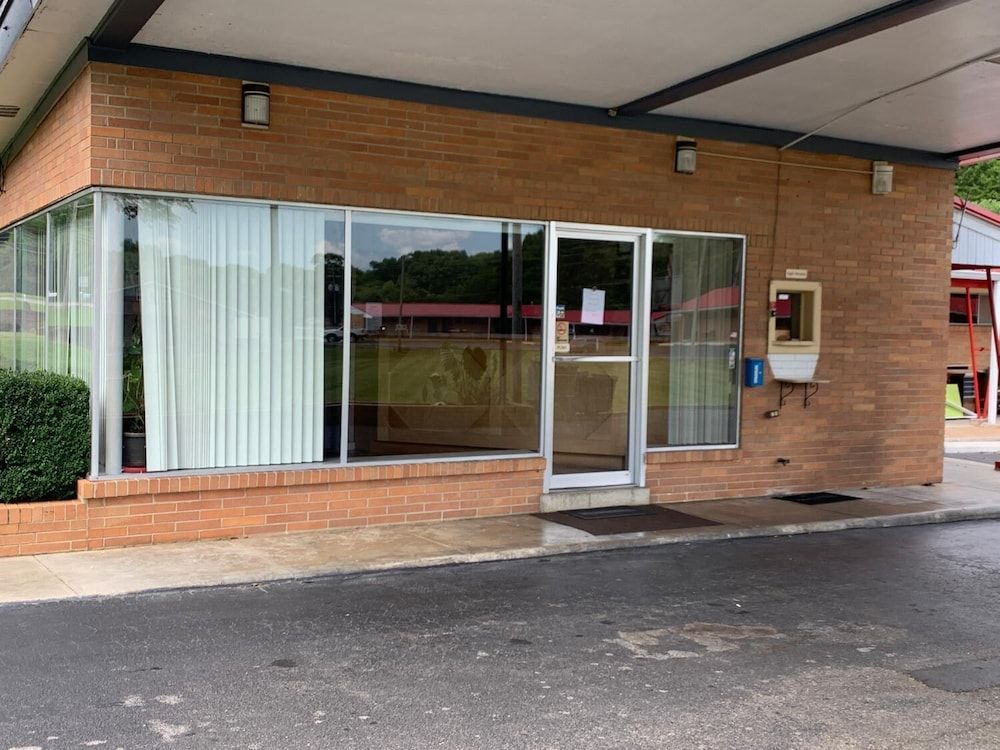 Budget Inn Pulaski - photo 7