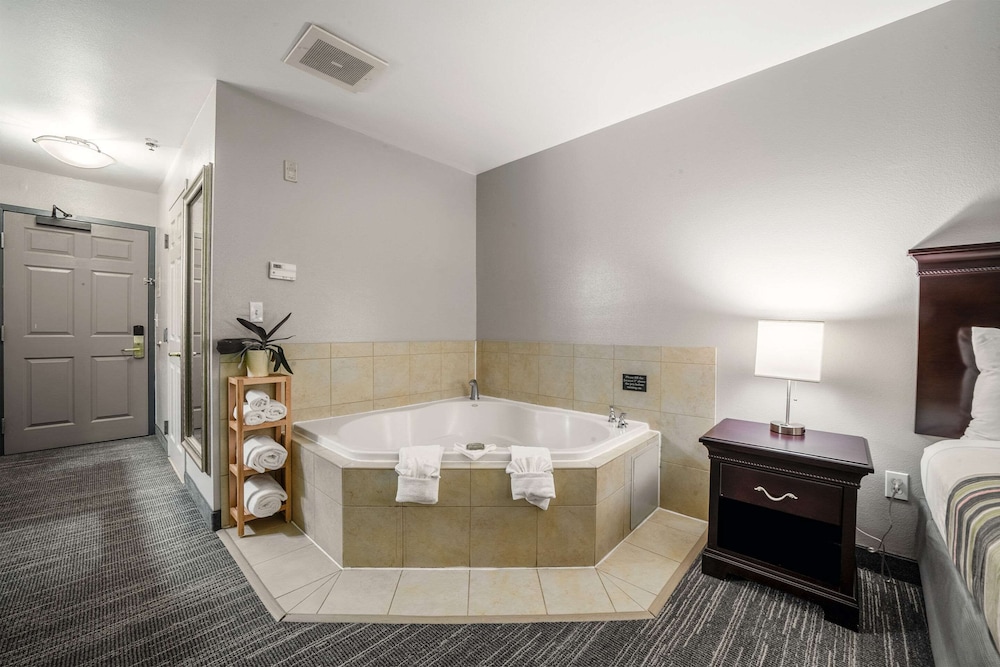 Country Inn & Suites by Radisson Ontario at Ontario Mills CA - photo 56