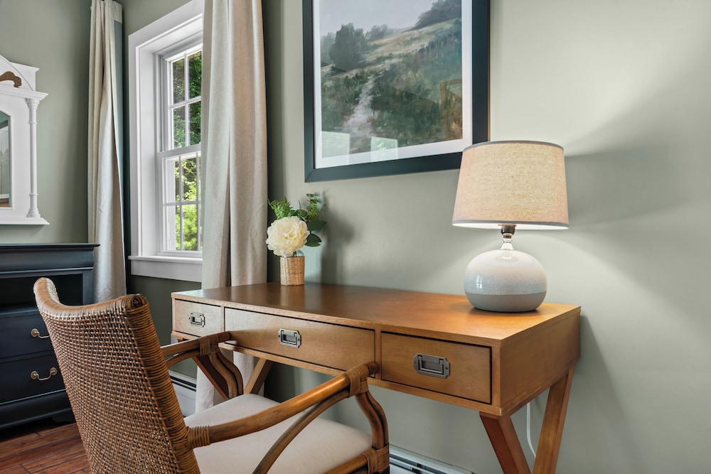 The Aurora Inn & Cottages - photo 9