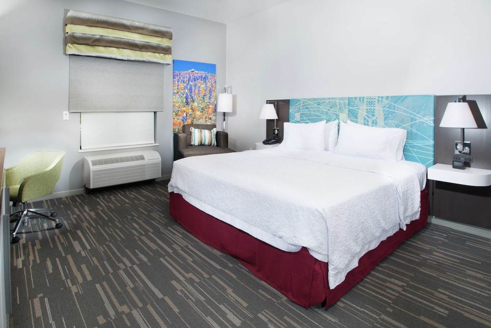 Hampton Inn Arvin Tejon Ranch - photo 11