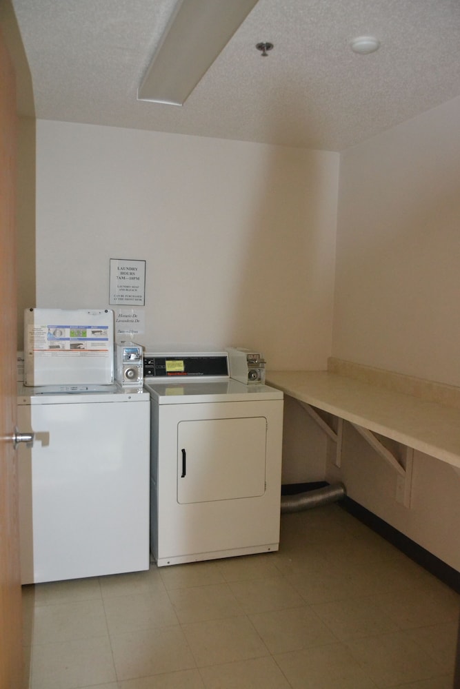 Carrington Inn & Suites - photo 27