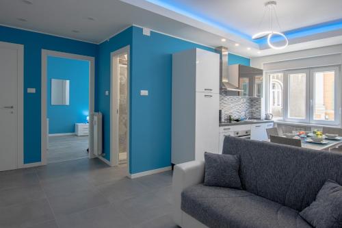 Fibra SuperFast Politeama Rossetti Modern Suite — 4-Star Luxury Hotel in Trieste, Italy