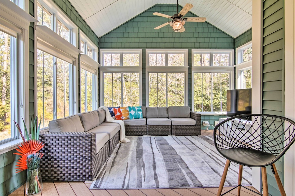 Near Bethany Beach Family Home with Patio and BBQ — 4-Star Luxury Hotel in Ocean View, United States