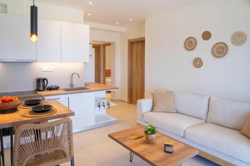 Aluna Boutique Suites — hotel in Sikyon
