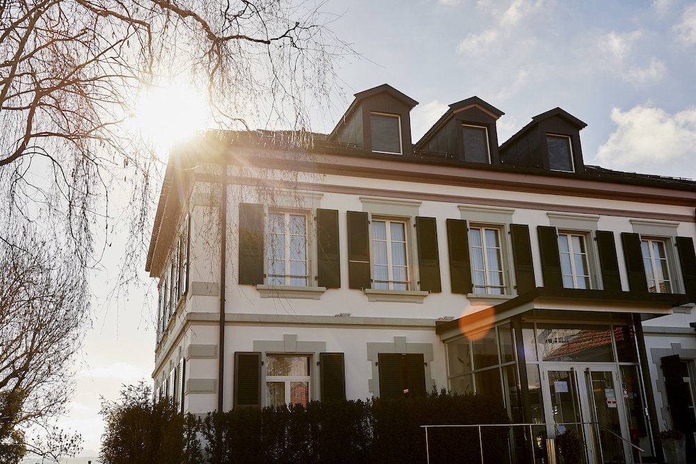 Hôtel le Funi - last minute hotel in Cossonay