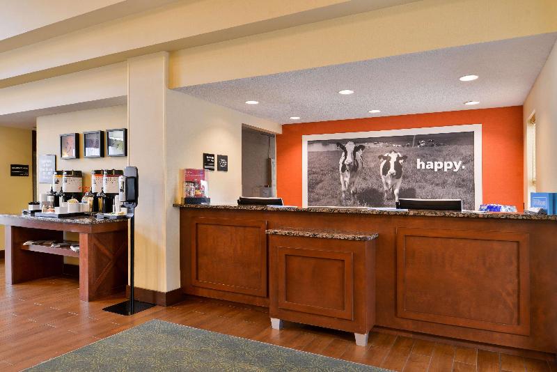 Hampton Inn & Suites Newport News - photo 16