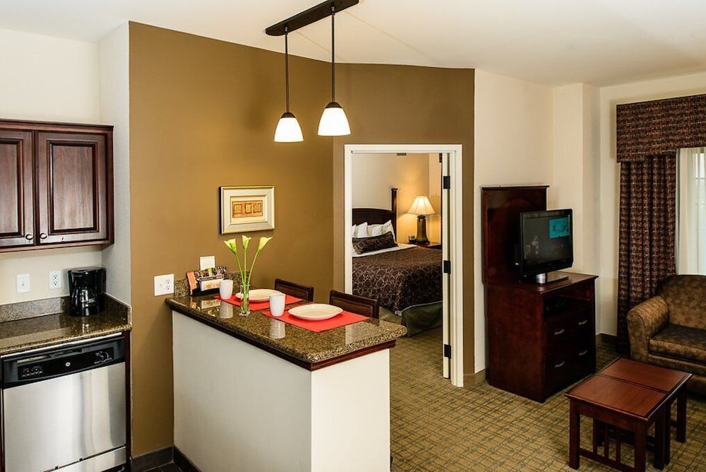 Staybridge Suites Houston Nasa Clear Lake by IHG - photo 11