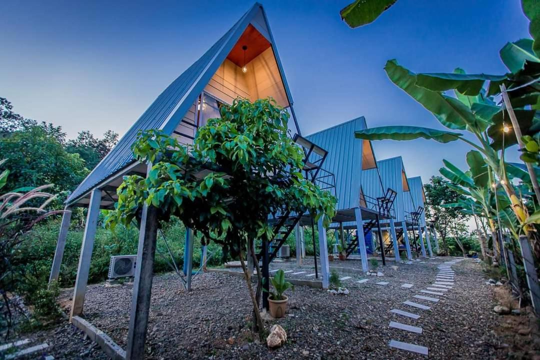 หัวน้ำฮิลล์huanamhill in Pua, Thailand