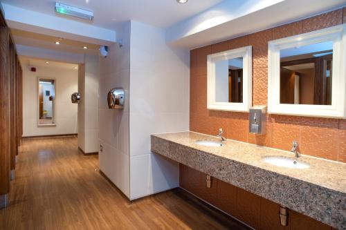 Cabot Court Hotel — Weston-Super-Mare — photo 5