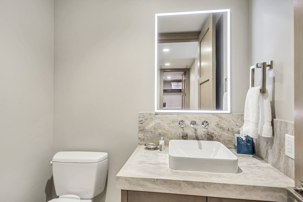 Premium Five Bedroom Suite 5 Apartment Hotel by Redawning - photo 27
