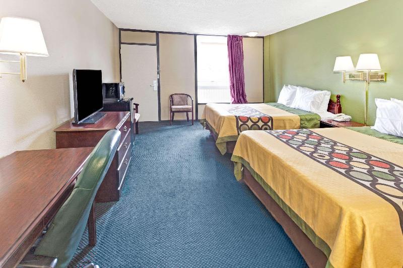 Super 8 by Wyndham Carrollton GA - photo 6