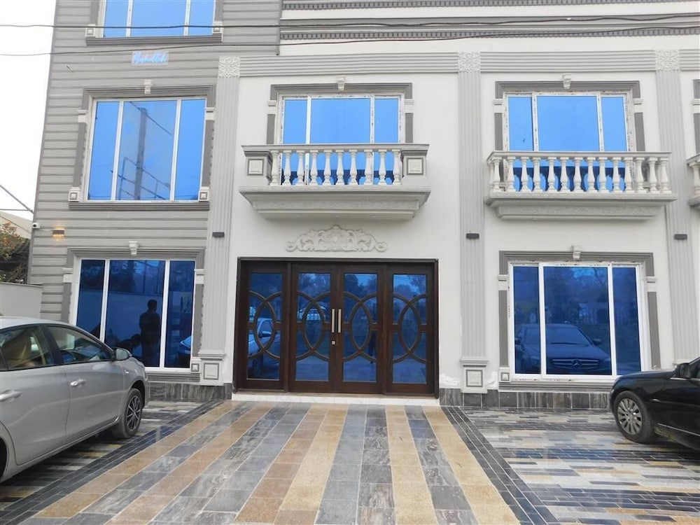 Amada Hotel - last minute hotel in Lahore
