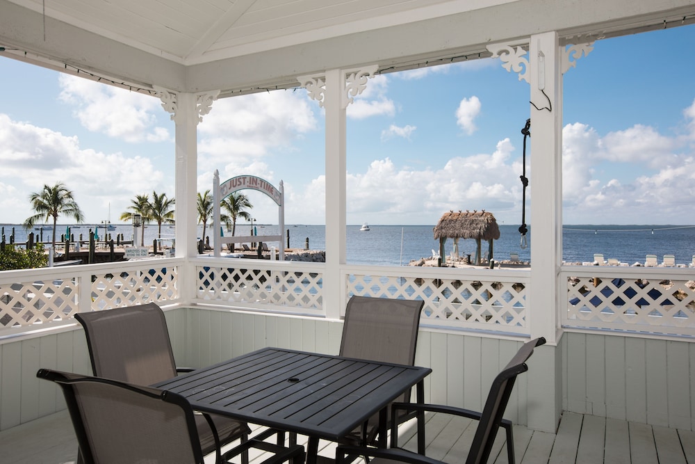 Amoray Dive Resort - photo 112