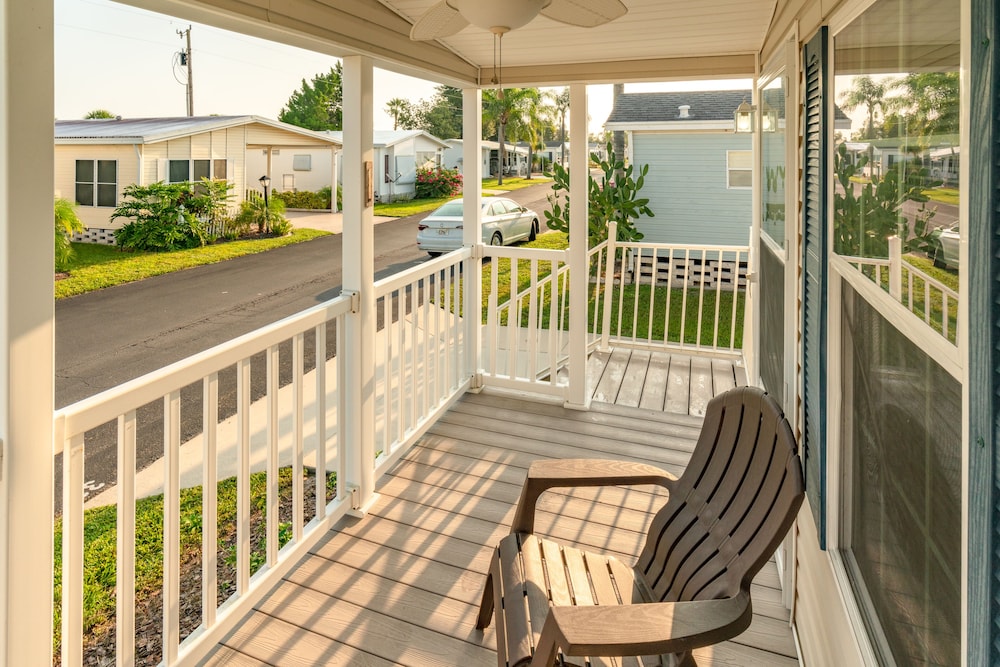 Buttonwood Bay RV Resort - photo 13