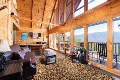 A View to Remember - carbon neutral hotel in Sevierville